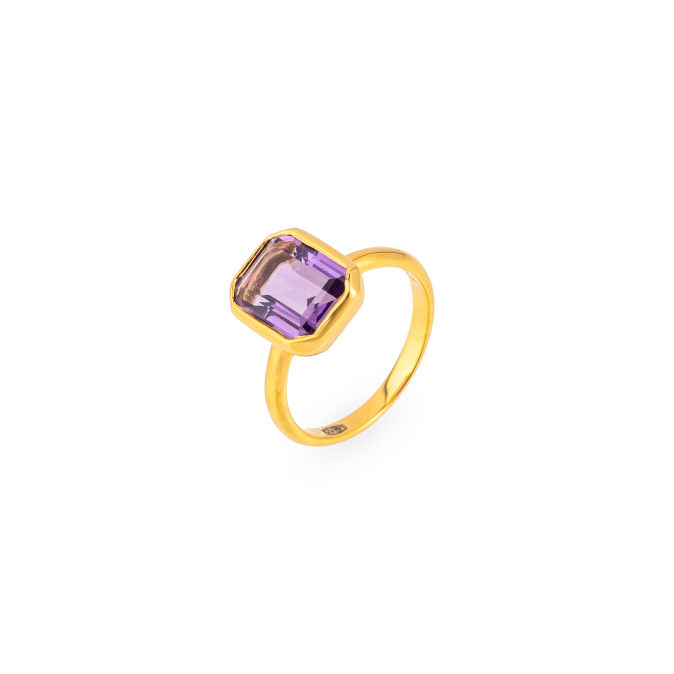 Wisteria Gems Позолоченное кольцо с большим прямоугольным аметистом цена и фото