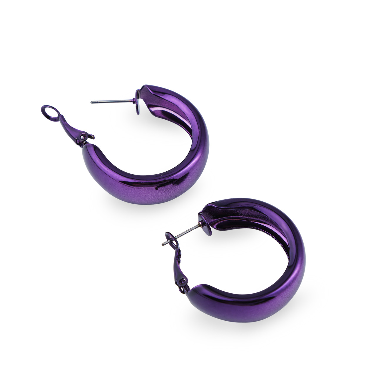 Free Form Jewelry Фиолетовые серьги-хупы free form jewelry серьги серебристые двойные квадраты