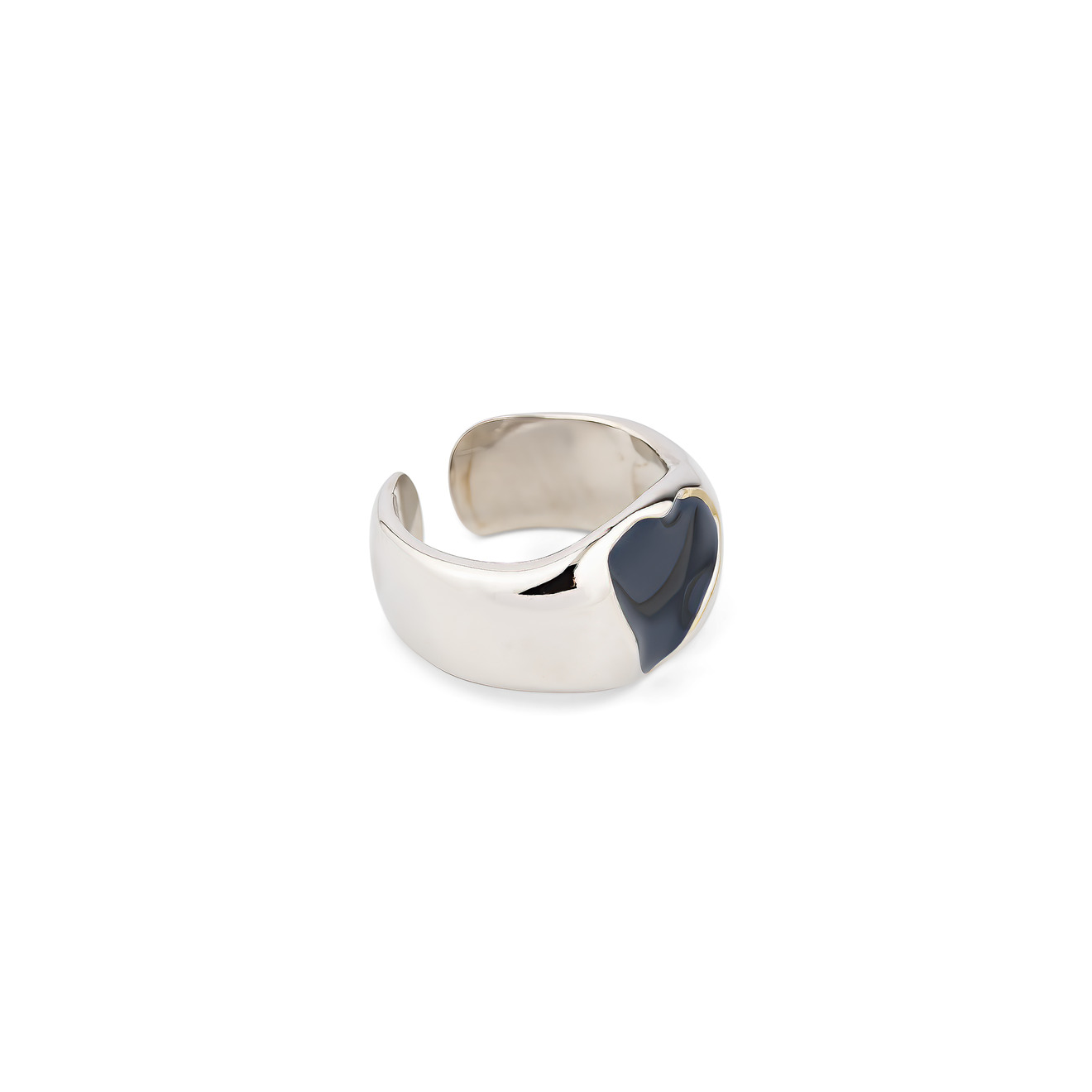 Free Form Jewelry Кольцо серебристое с черным сердечком aqua бисерное кольцо с черным смайлом