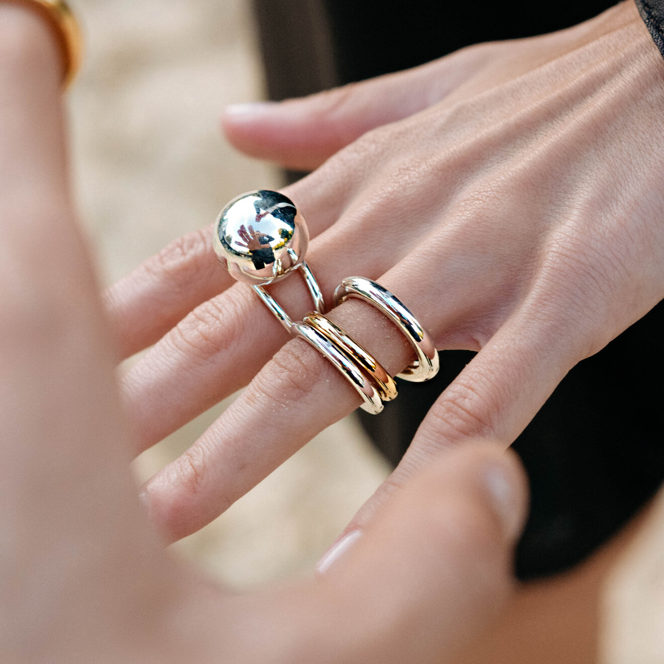 Prosto Jewelry Среднее кольцо из серебра prosto jewelry кольцо печатка из серебра шахматная доска