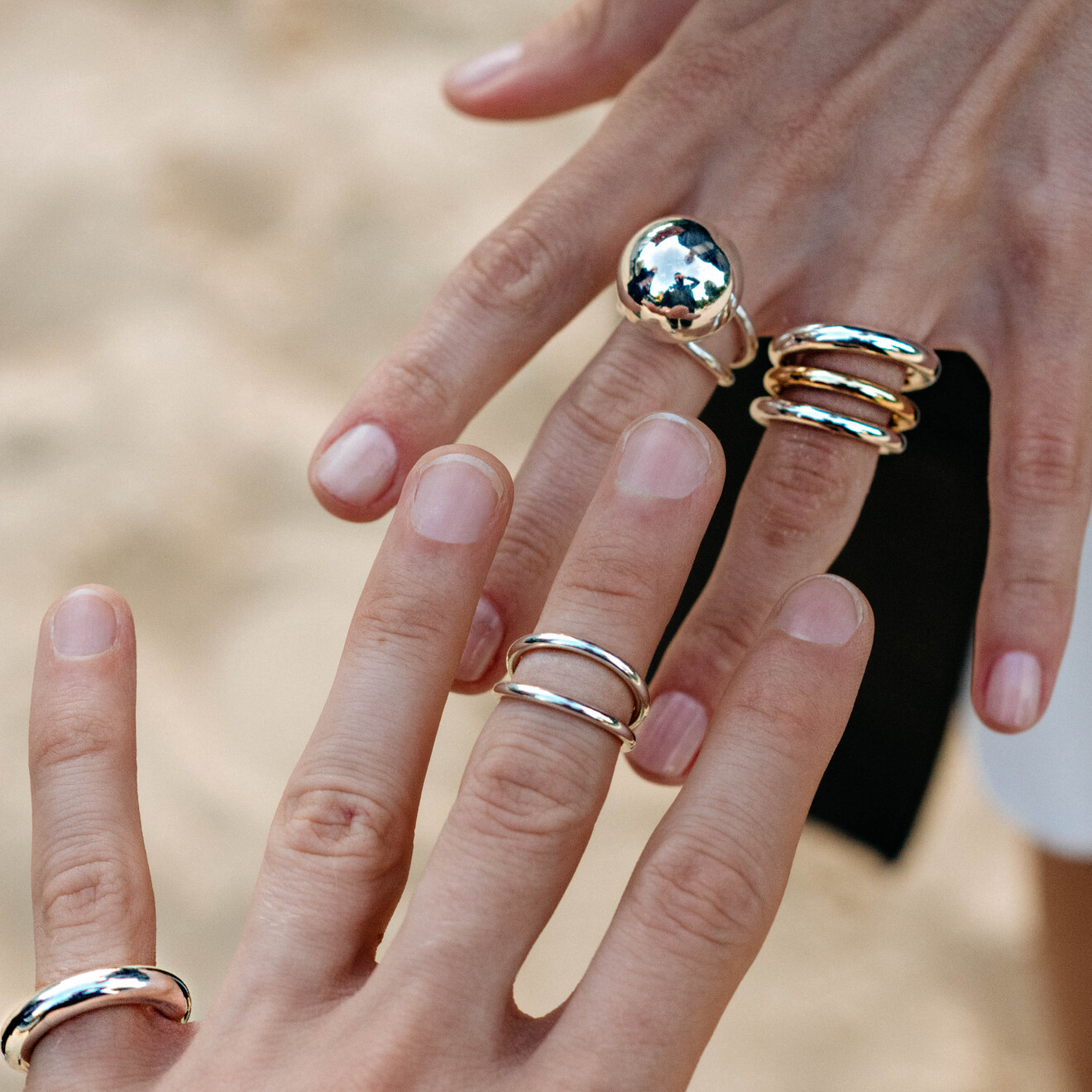 prosto jewelry кольцо из белого золота с микробриллиантом Prosto Jewelry Позолоченное среднее кольцо из серебра