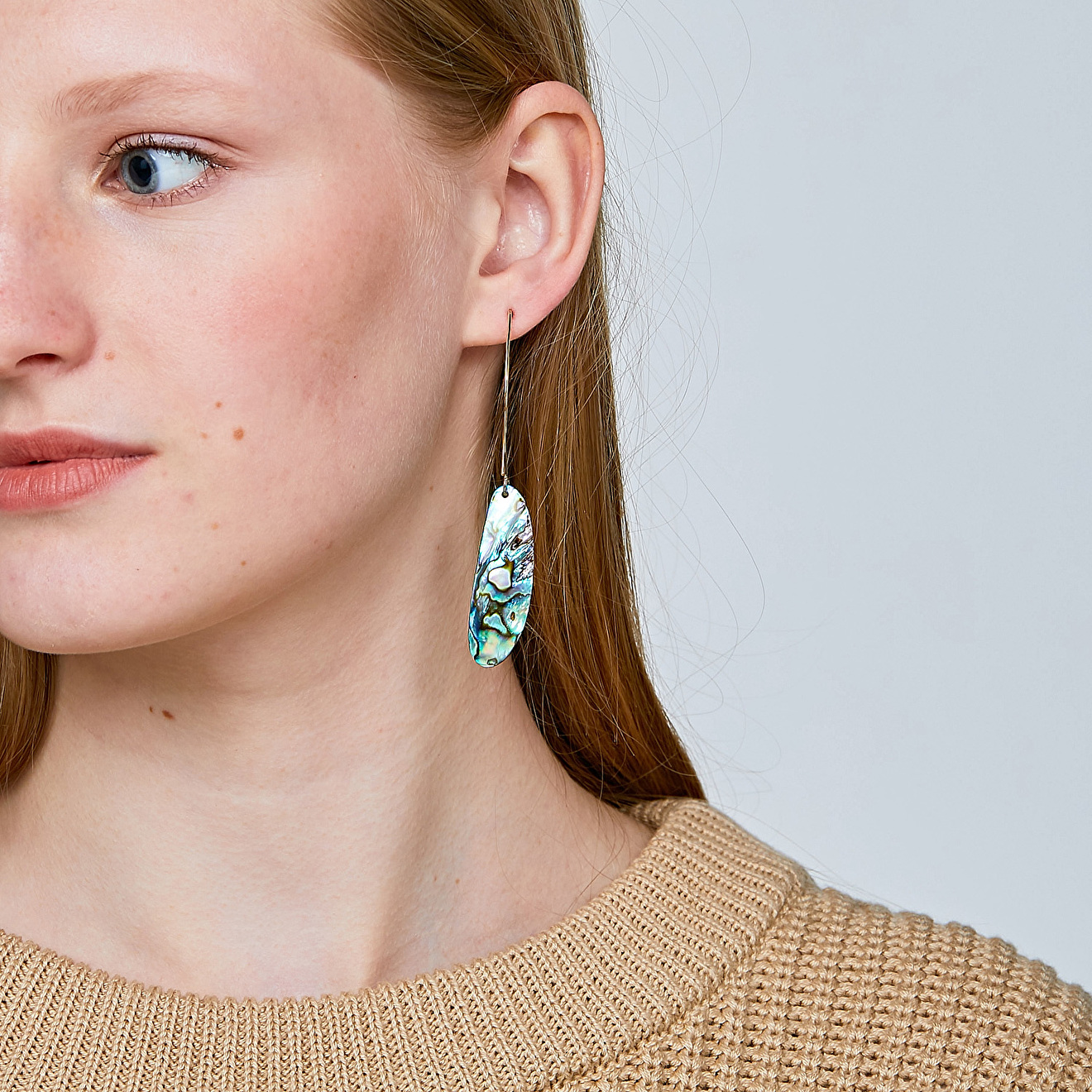 earrings with mother-of-pearl pendants