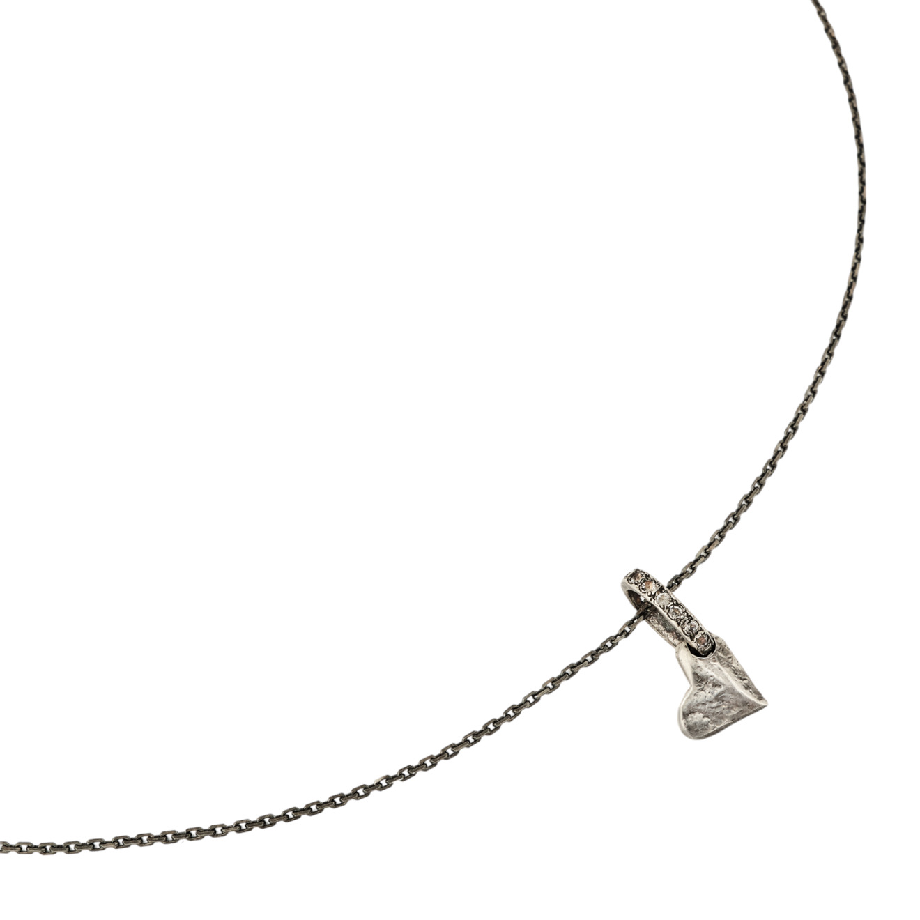 Mintaka Jewellery Колье из серебра Mintaka с подвеской в виде рельефного сердца