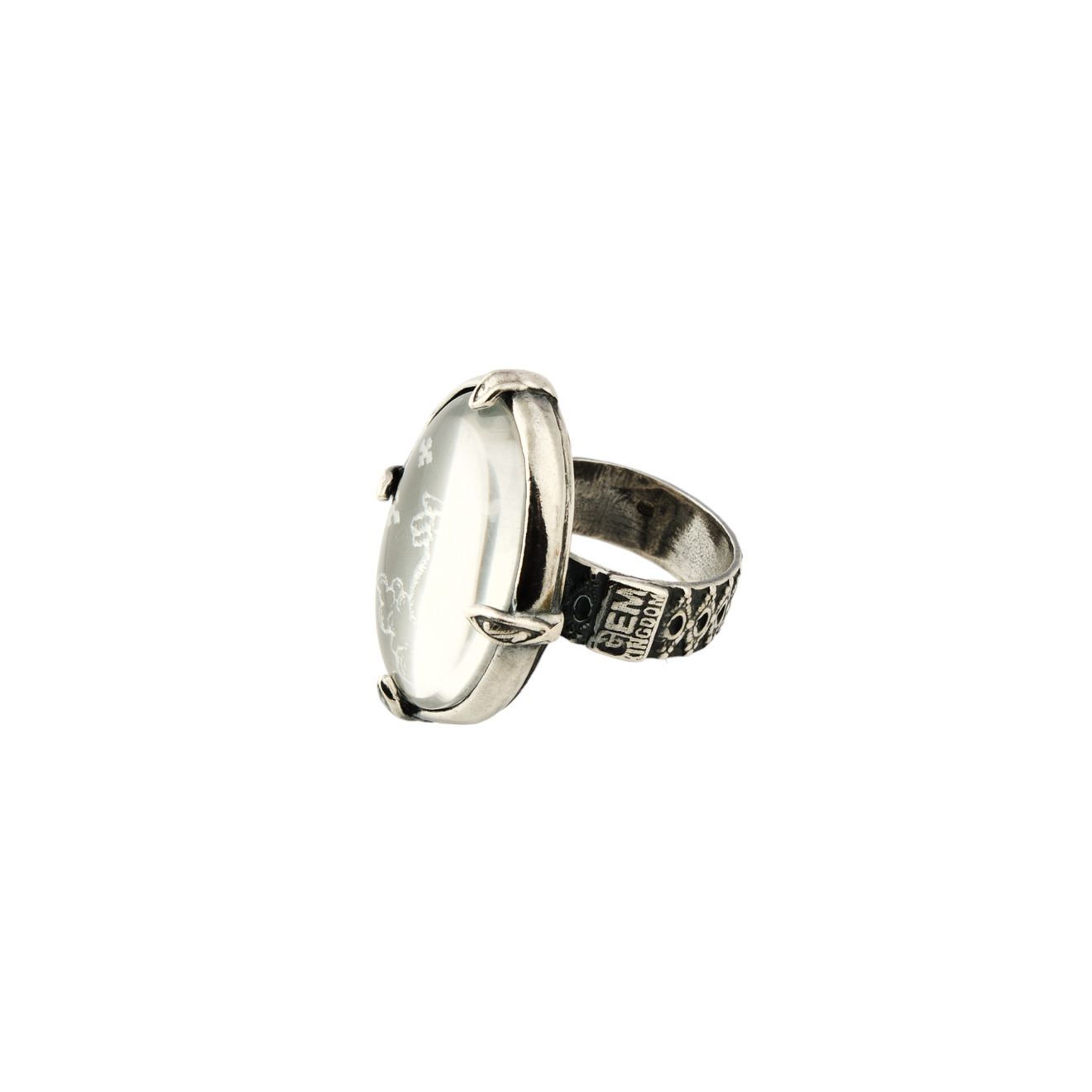 Gem Kingdom Серебряное кольцо с черным стеклом и изображением руки