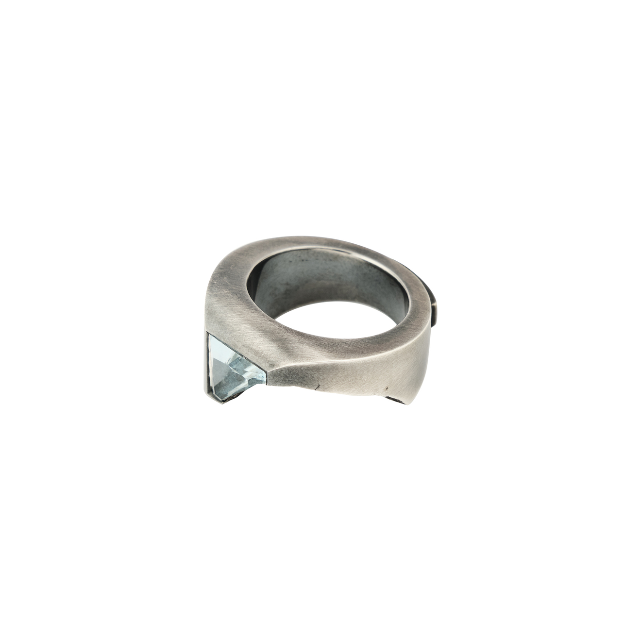 OSSA Кольцо с голубым топазом ossa кольцо из серебра с топазом