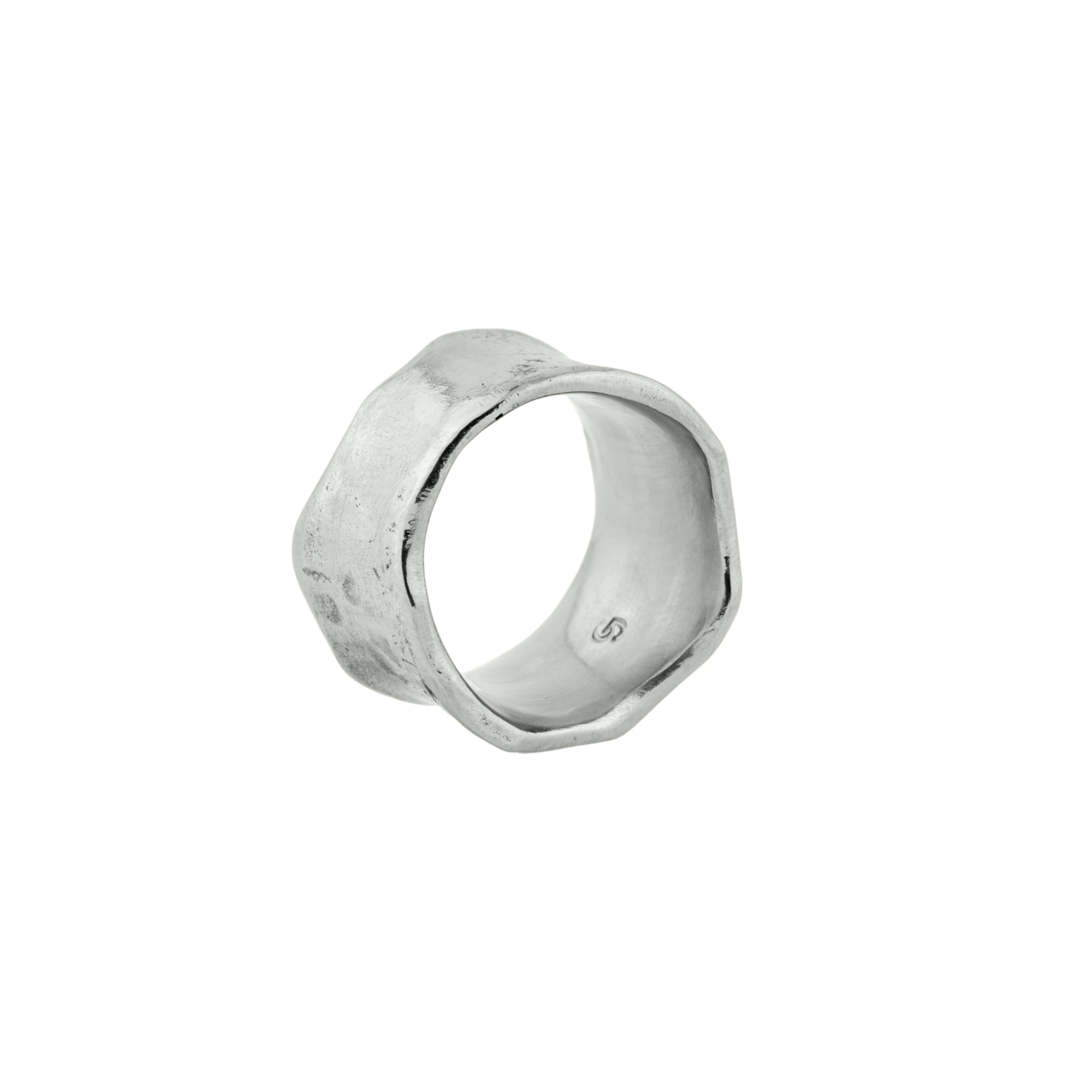 grani jewelry серебряное кольцо dip с изумрудом Grani Jewelry Кольцо Rift