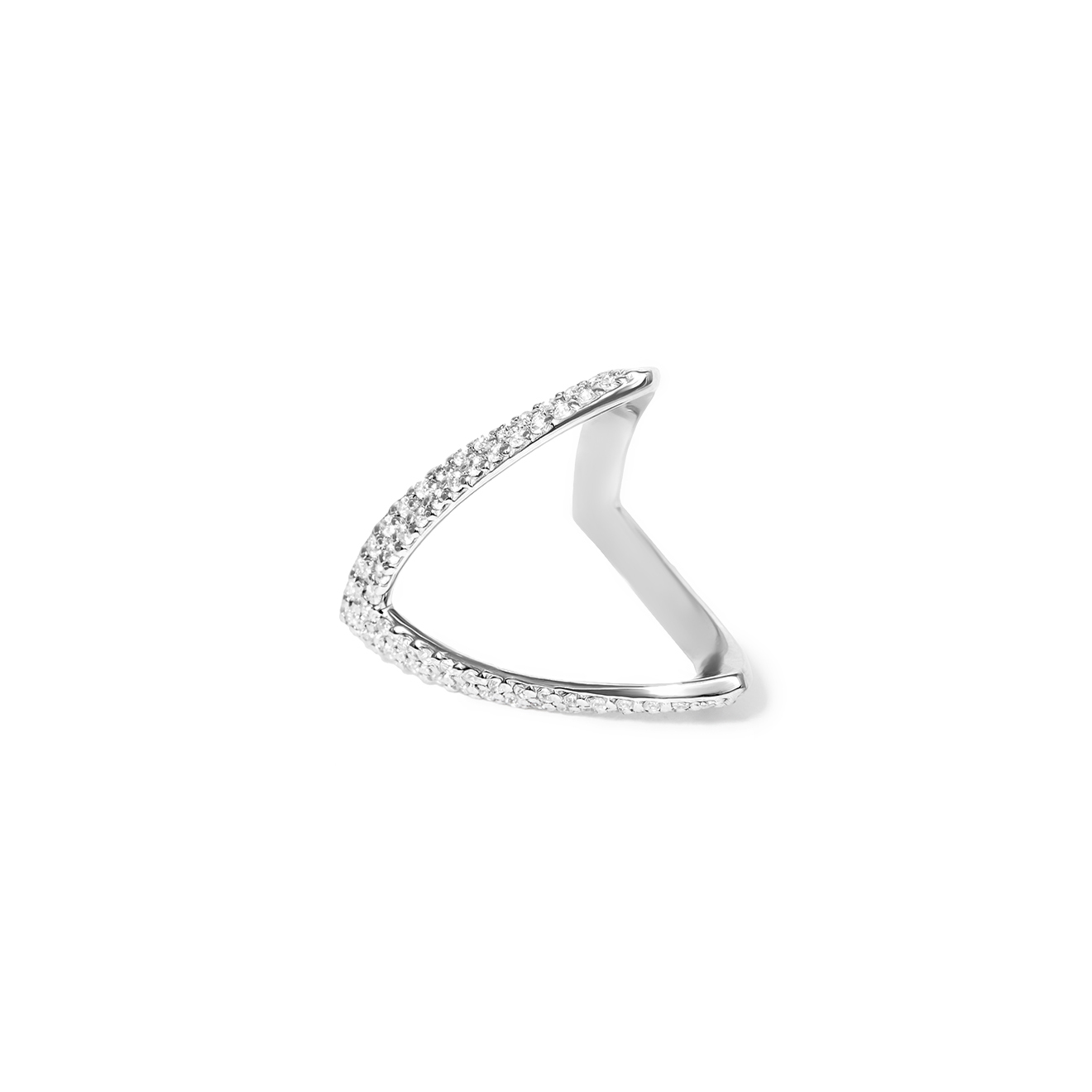 Серебряное кольцо V с фианитами