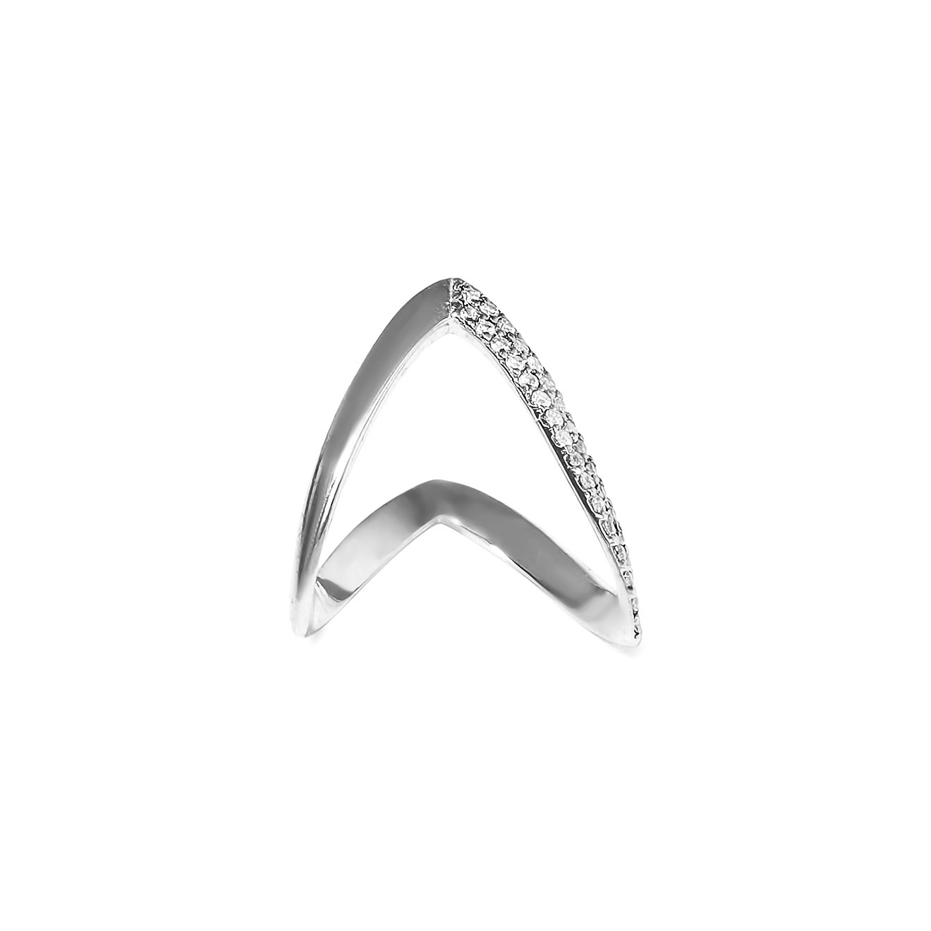 Серебряное кольцо V с фианитами