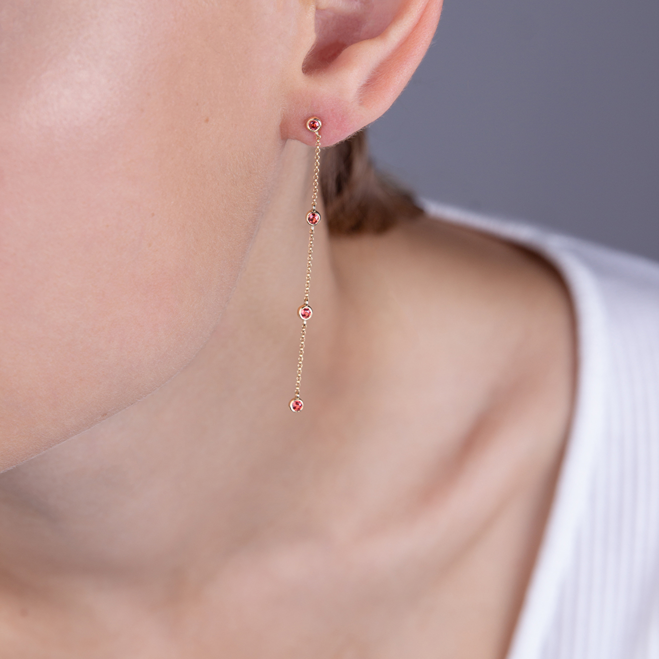 Серьги из золота «2.25» с розовыми гранатами