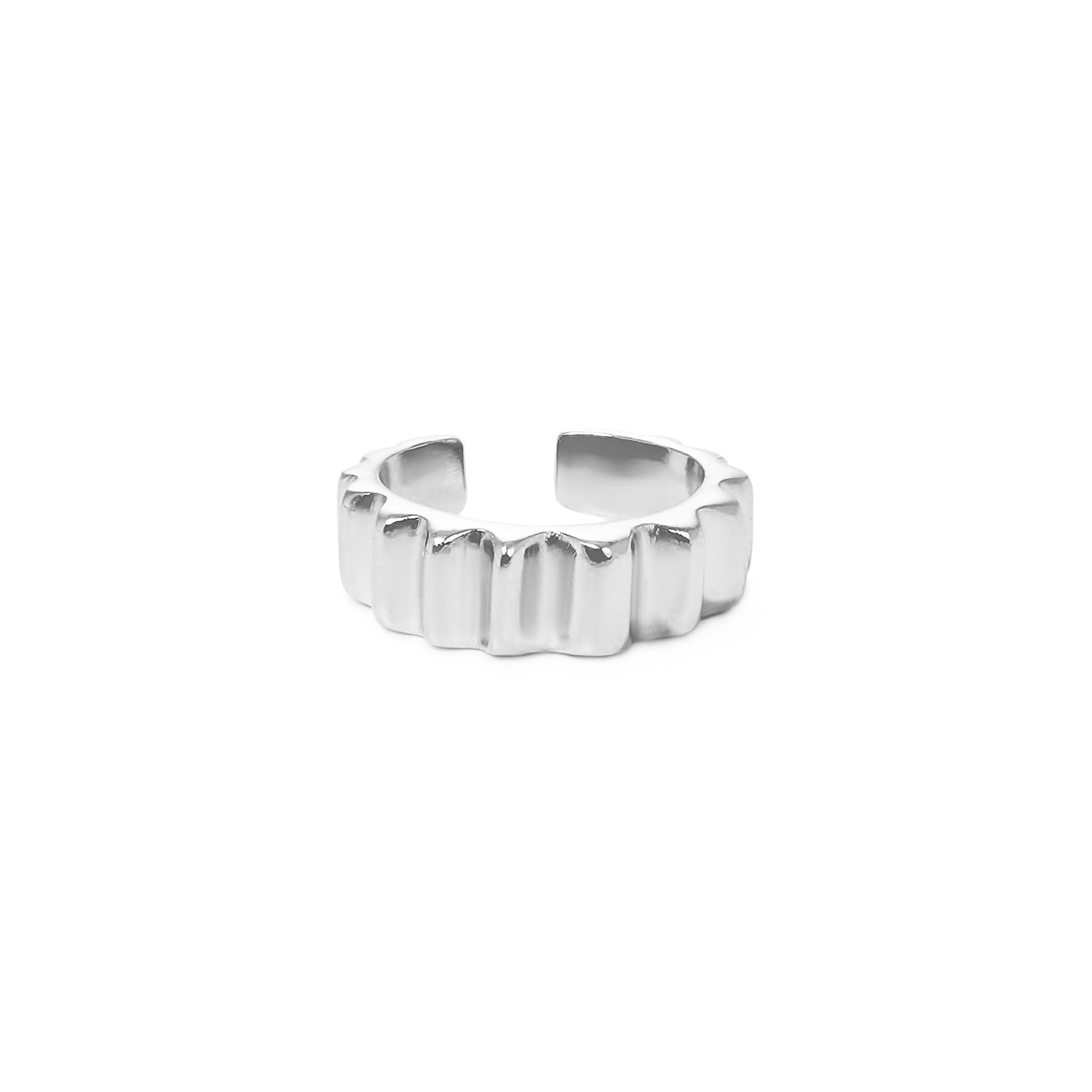Unclosed  ring with relief