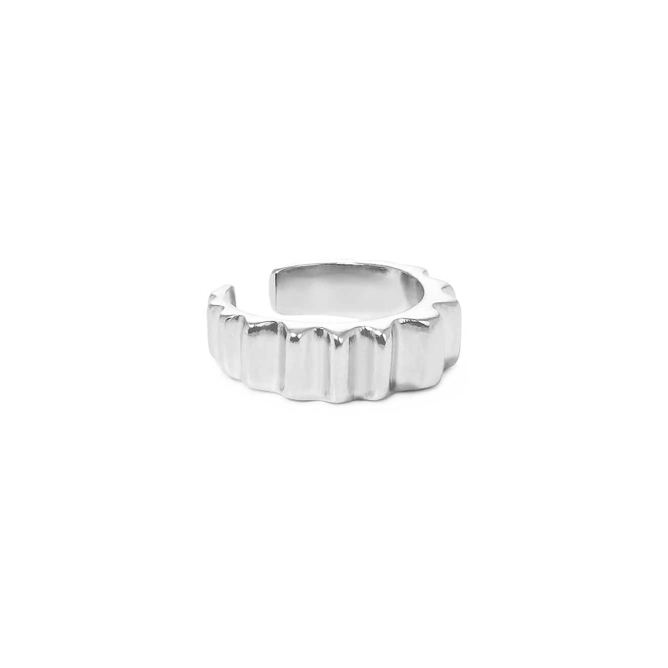 Unclosed  ring with relief