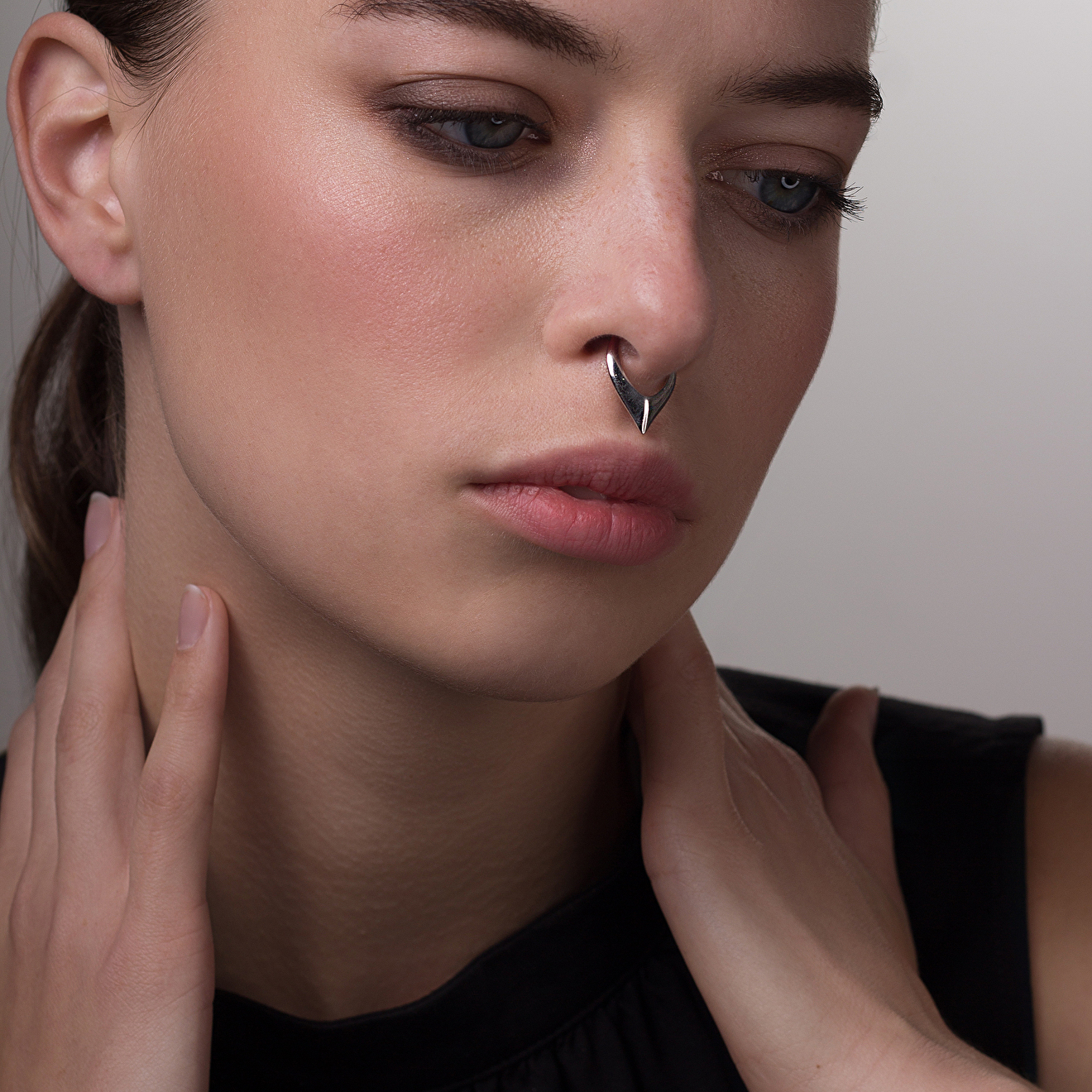 Imitation piercing made of silver