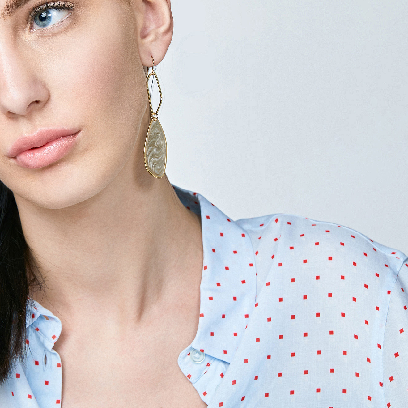 earrings with gray pendants