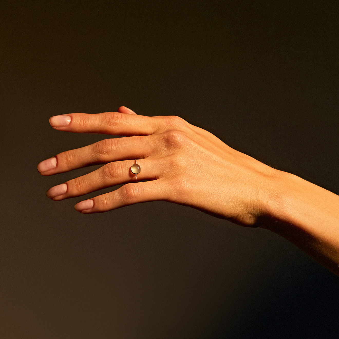 White gold ring with chalcedony