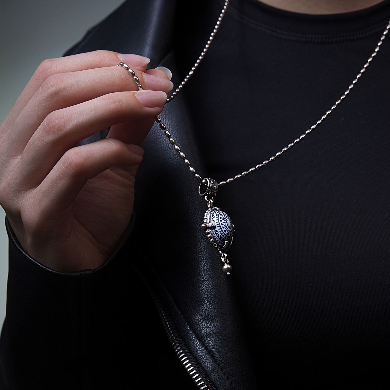 Silver chain