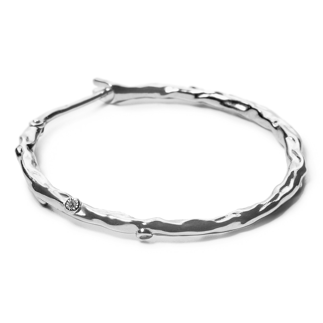 Серьги-кольца из серебра с белыми топазами
