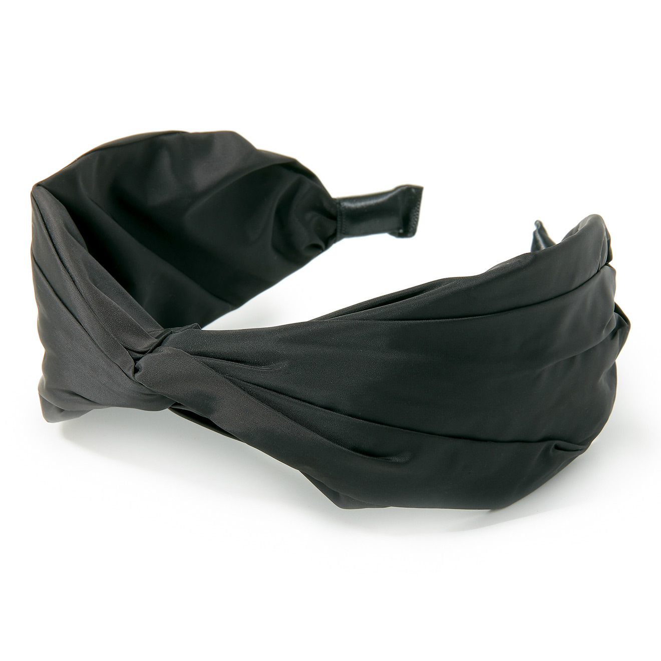 Black textile band with knot