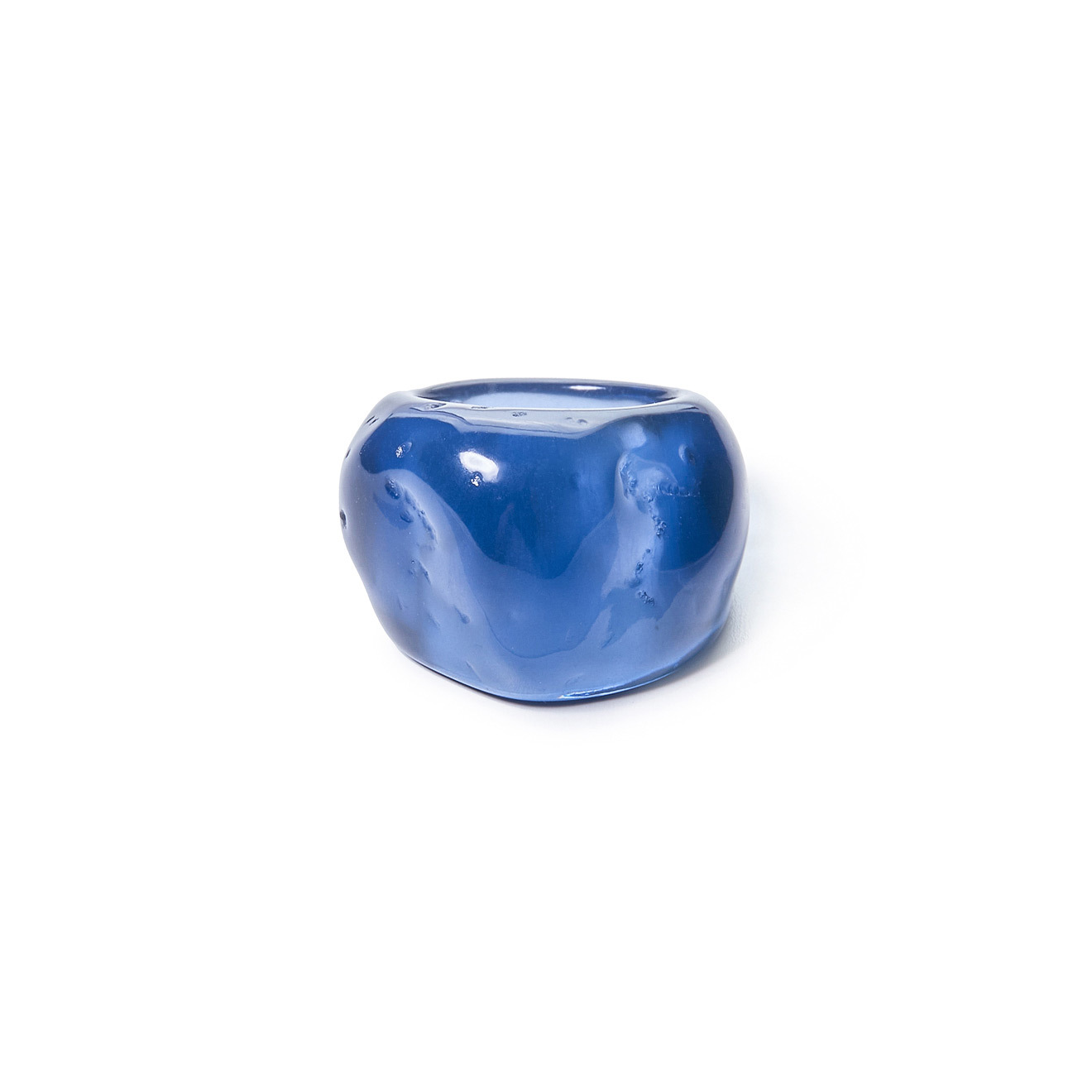 Blue volumetric ring