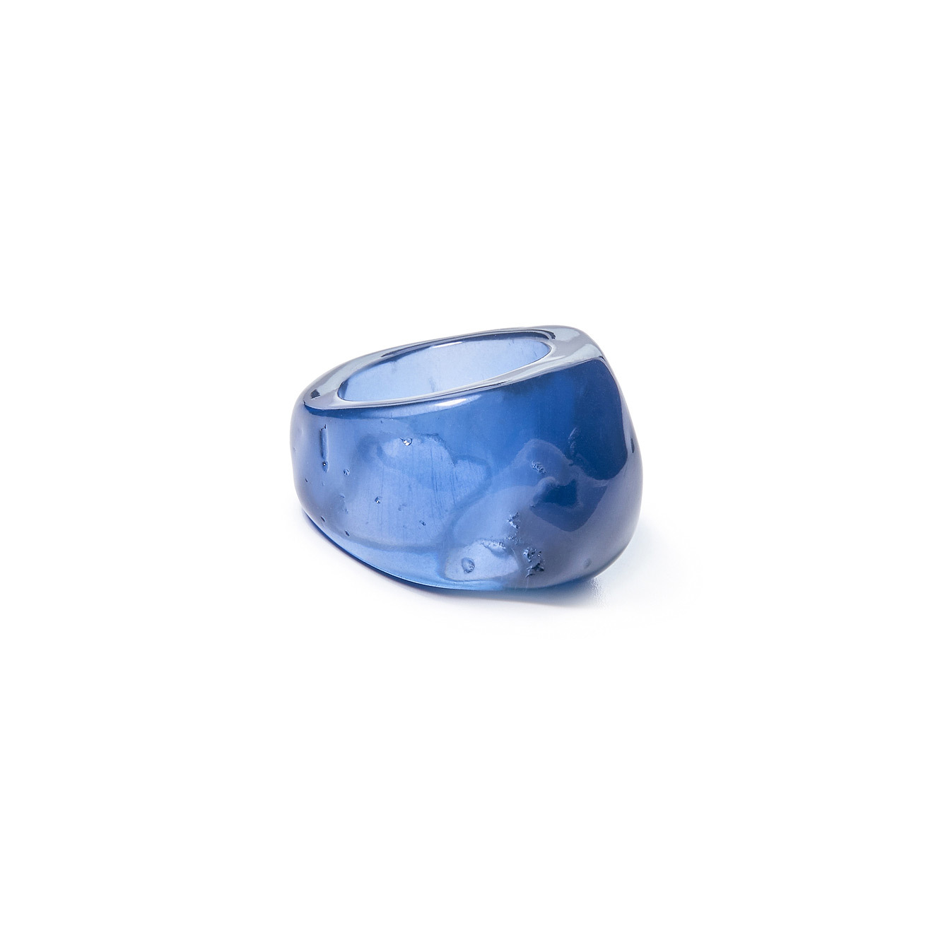Blue volumetric ring