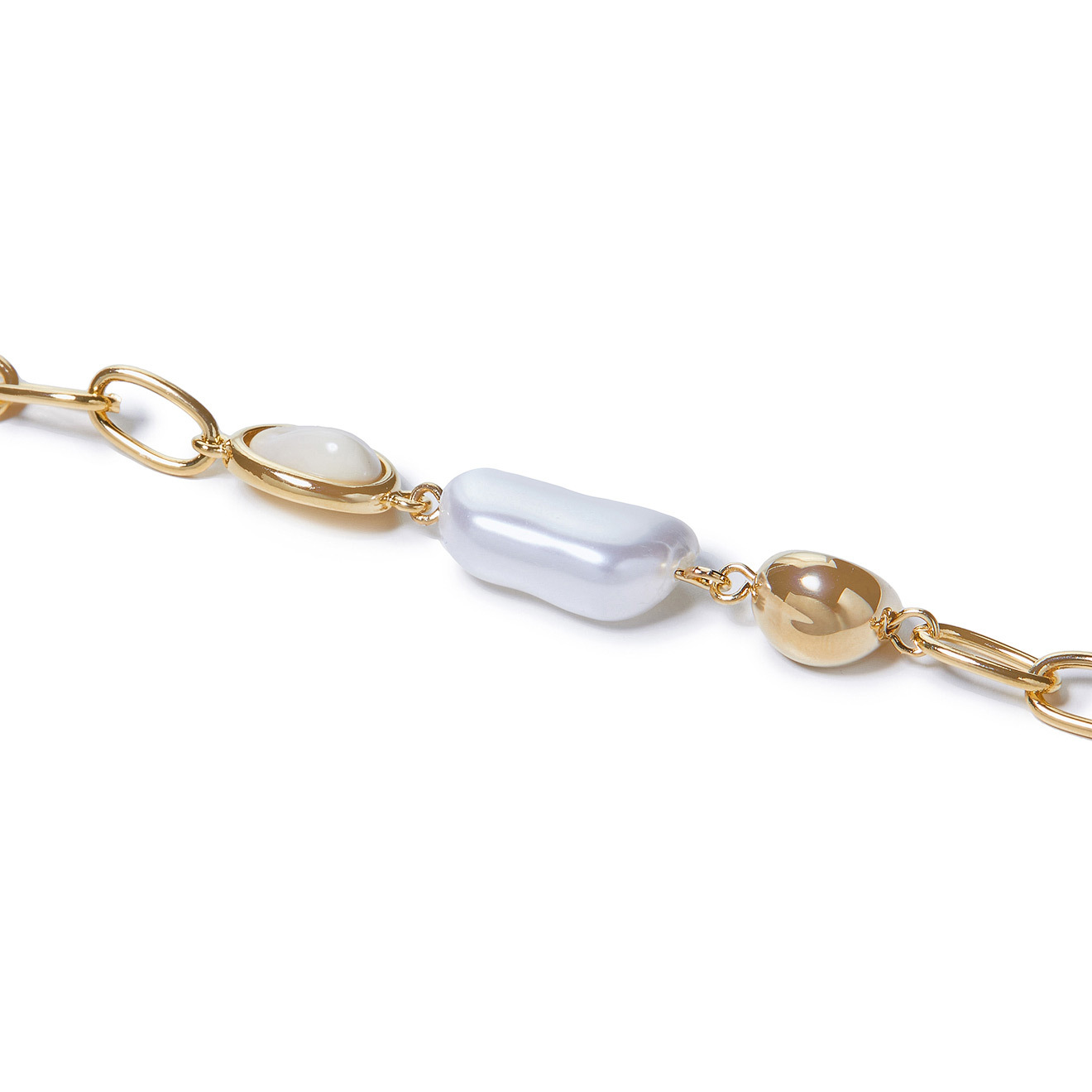 chain bracelet with pearls