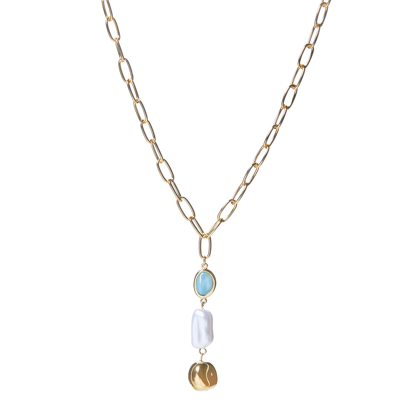 necklace-chain with pearls and blue insert