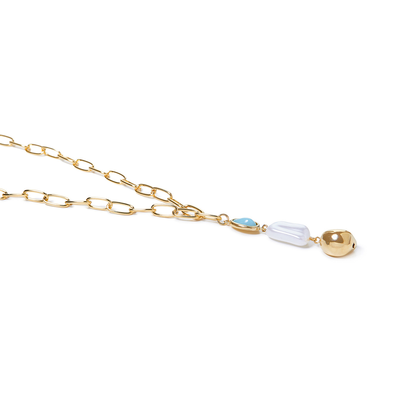 necklace-chain with pearls and blue insert