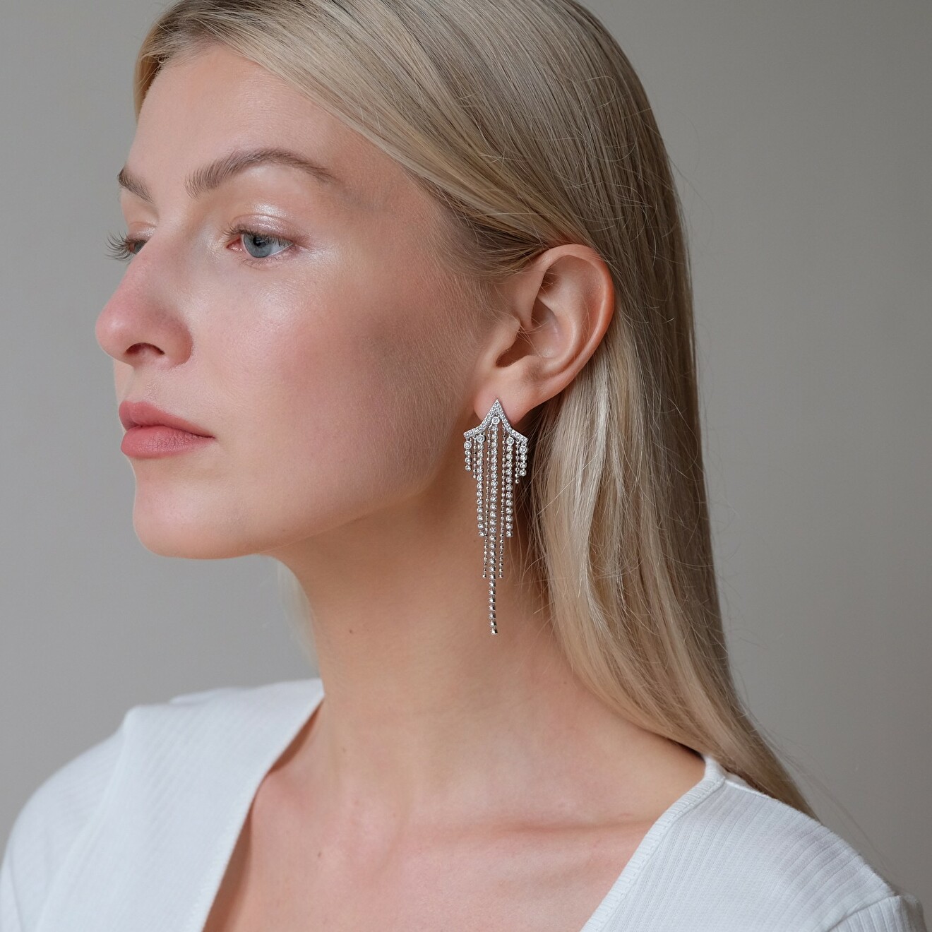 Серебристые серьги-шандельеры FIT