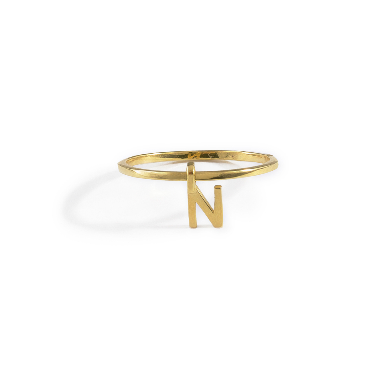 ringstone позолоченное кольцо из серебра с буквой v TONDEM Позолоченное кольцо из серебра с буквой N