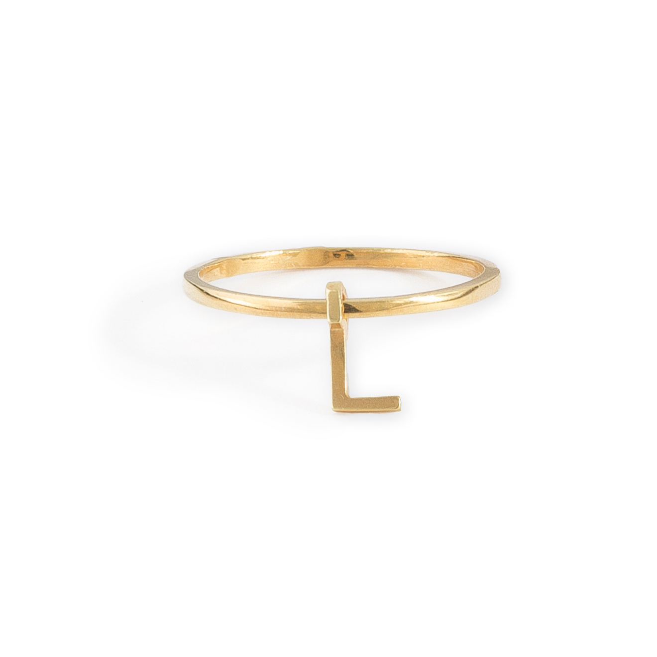 ringstone позолоченное кольцо из серебра с буквой v TONDEM Позолоченное кольцо из серебра с буквой L