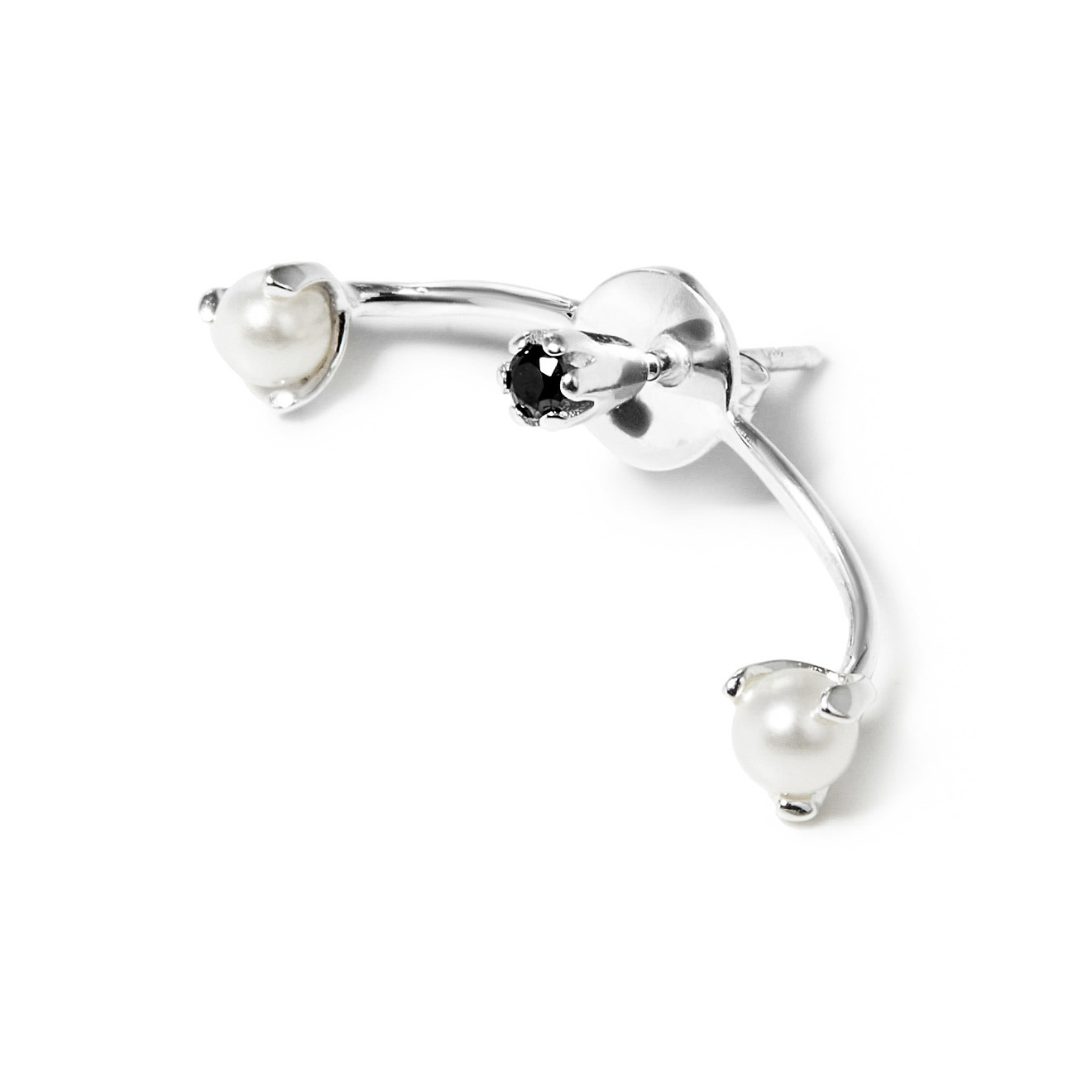 Silver stud earrings with pearls and spinel