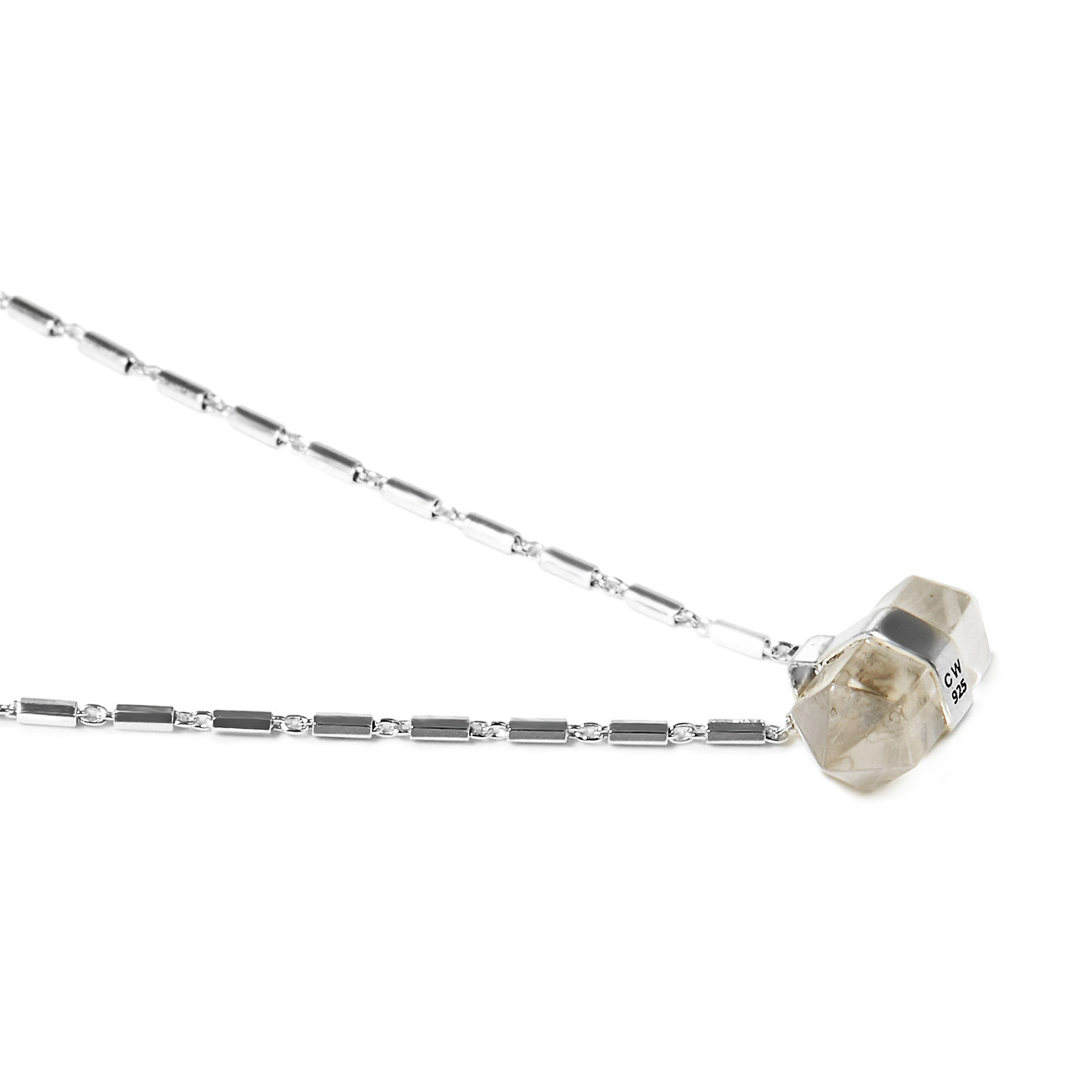 Necklace made of silver with quartz