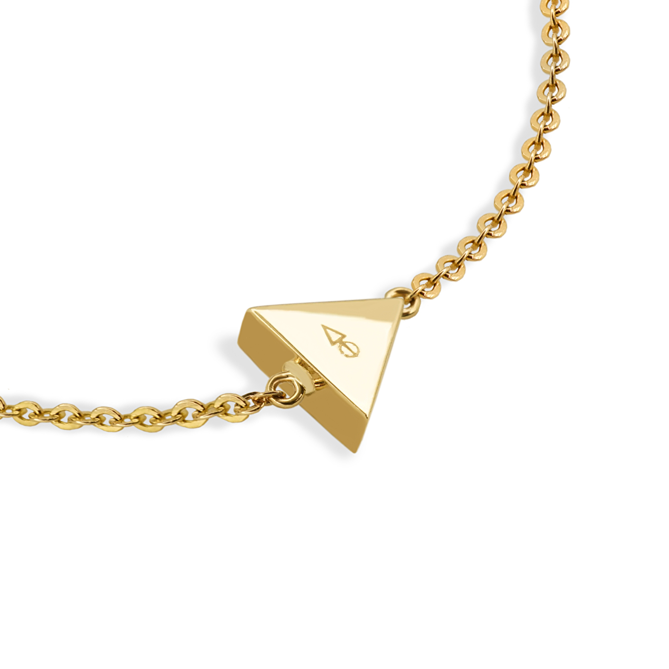 Triangle bracelet made of gold with opal