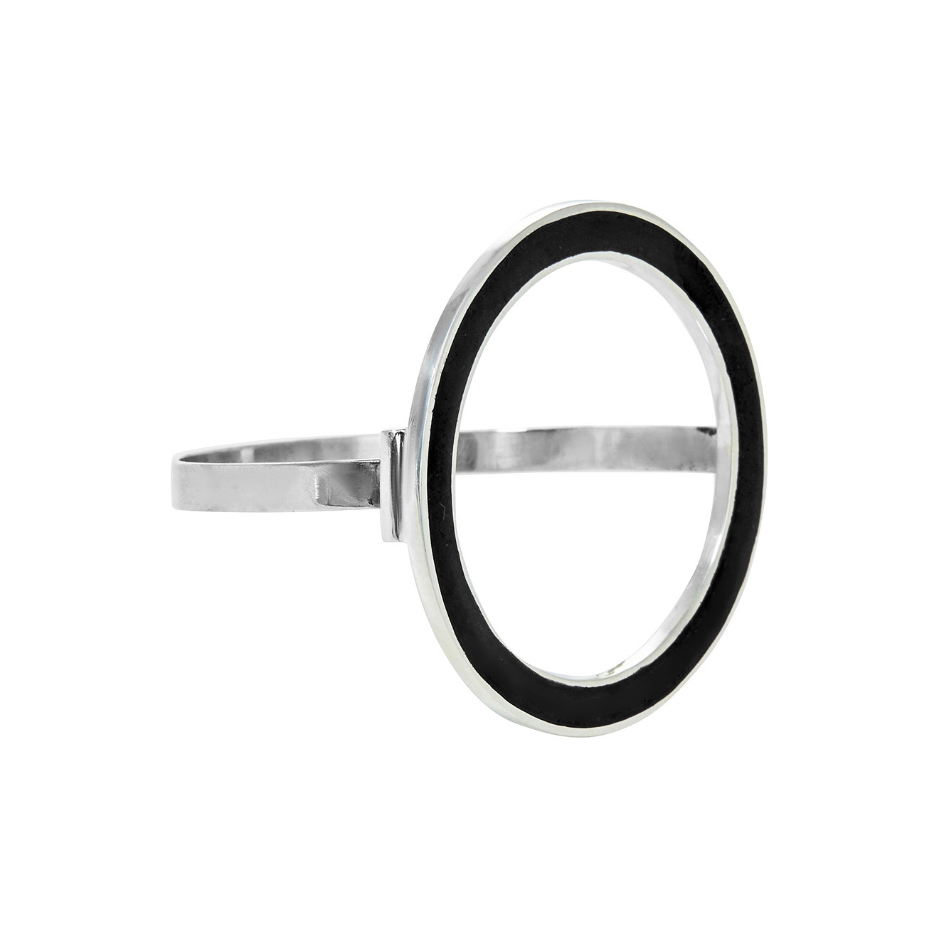 Silver circle bracelet with dark enamel