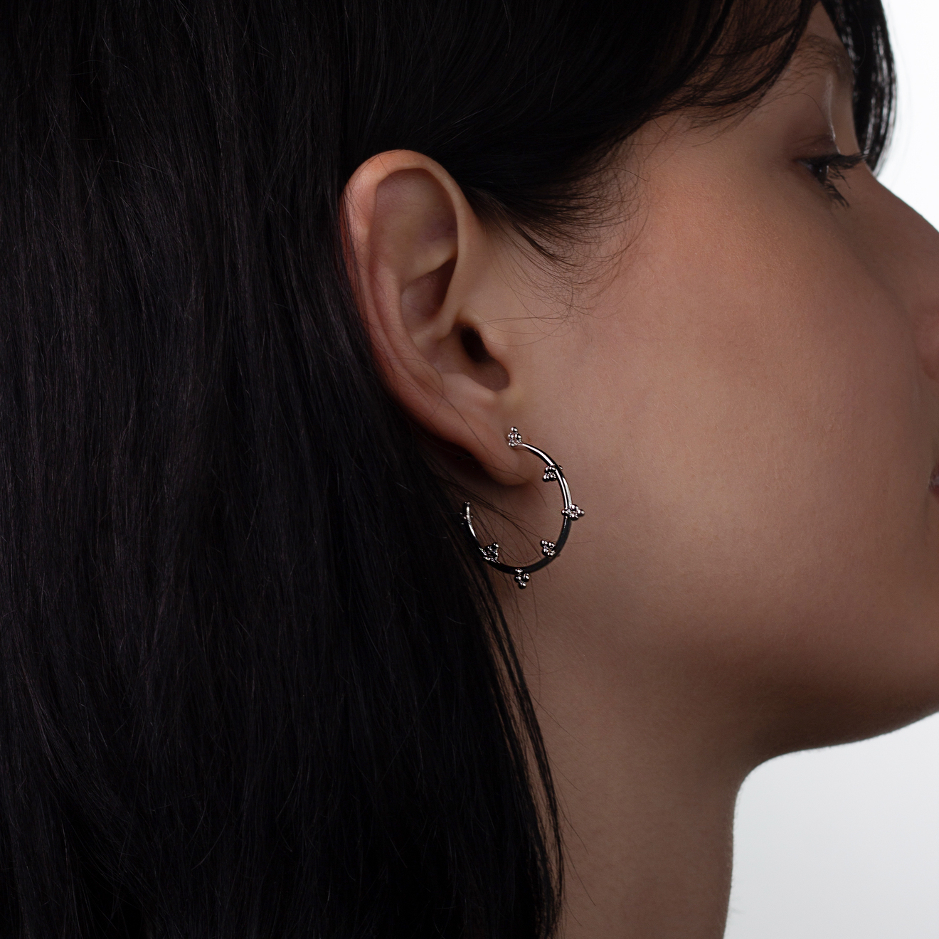 silver plated Hoop Earrings with Balls Awesome India Argent