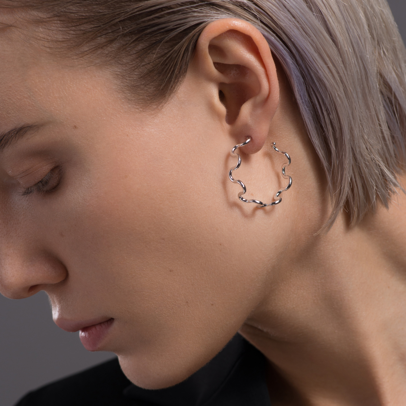 Серебристые серьги-кольца Sin/Cos Hoops