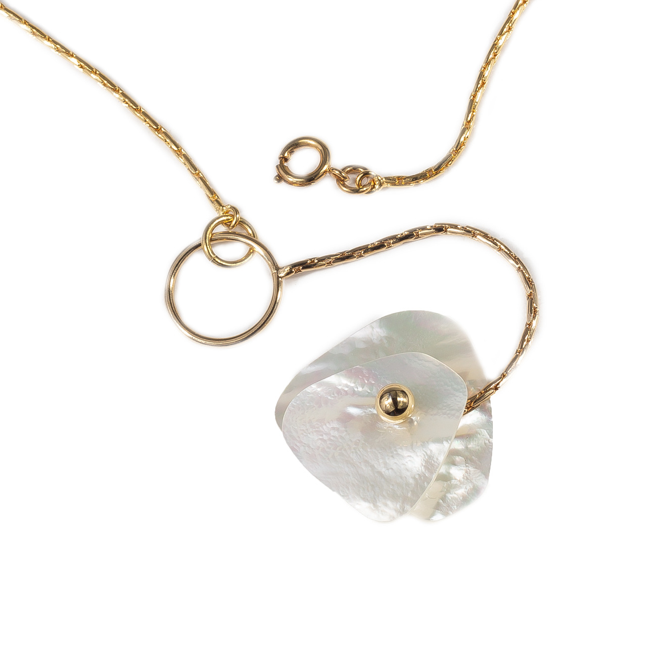 Gold-plated necklace-tie with mother-of-pearl