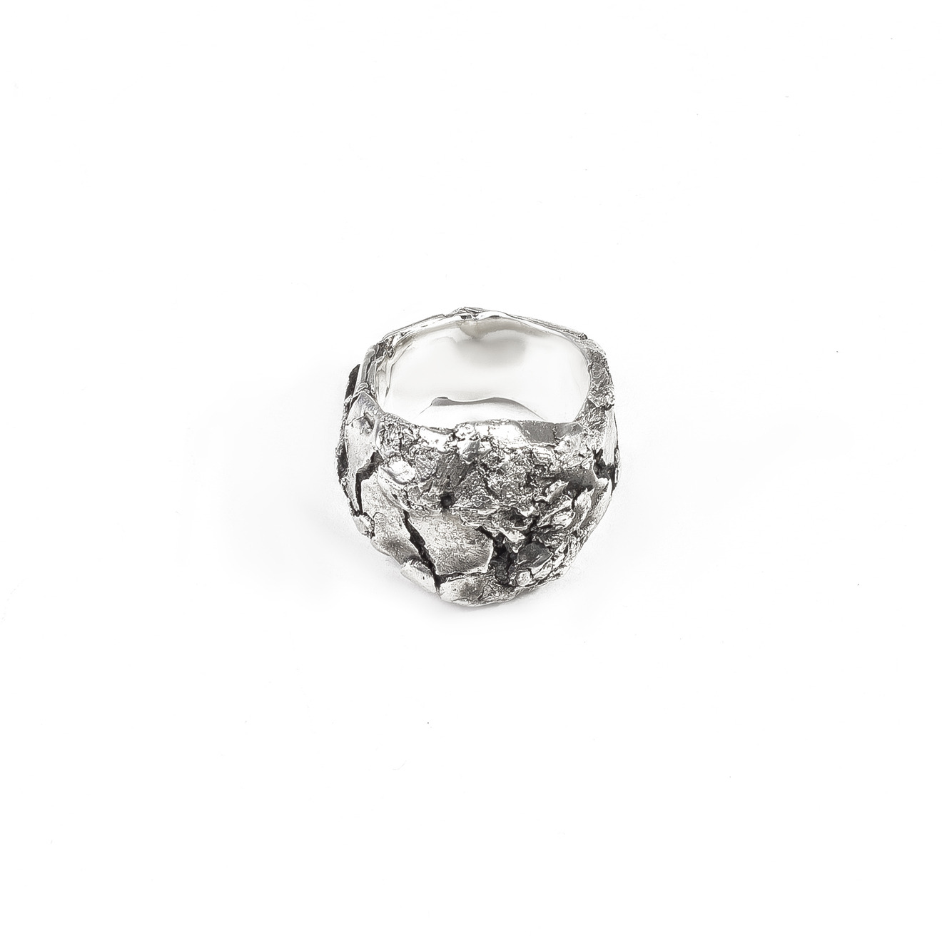 Textured light silver ring with cracks