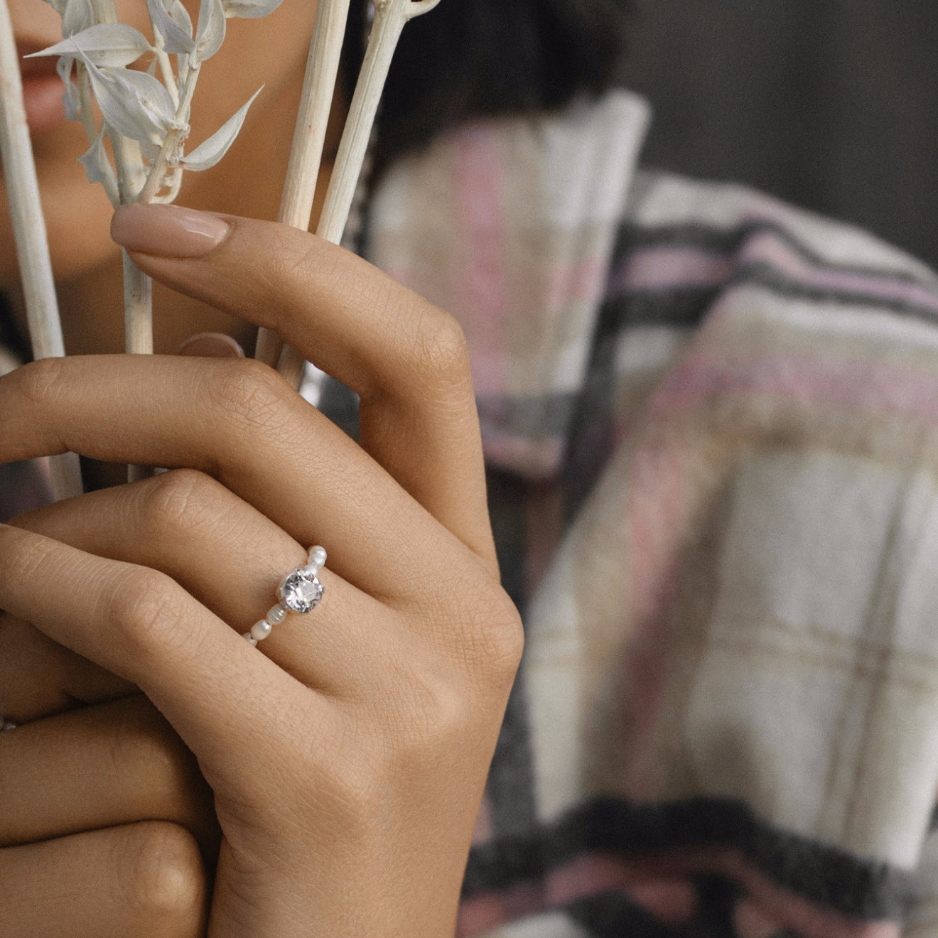 Кольцо Marry Me из жемчуга с кристаллом