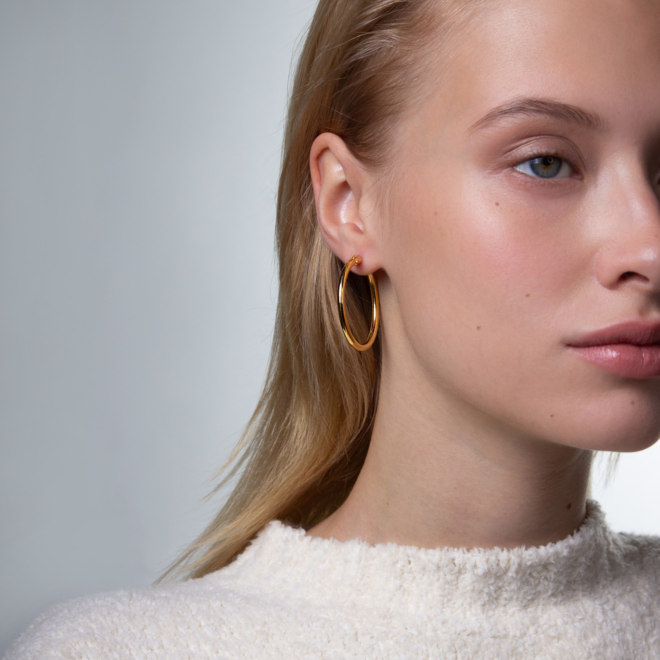Large Basics earrings made of silver with vermei coating