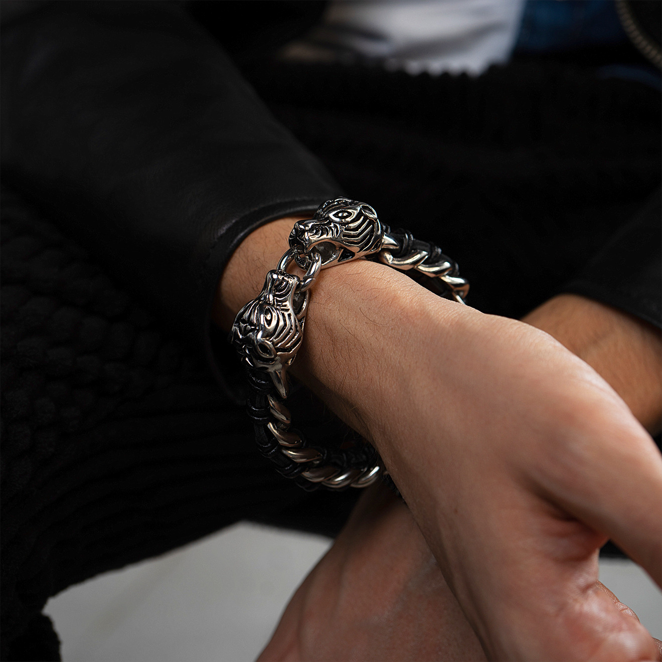 Leather and steel bracelet with tigers