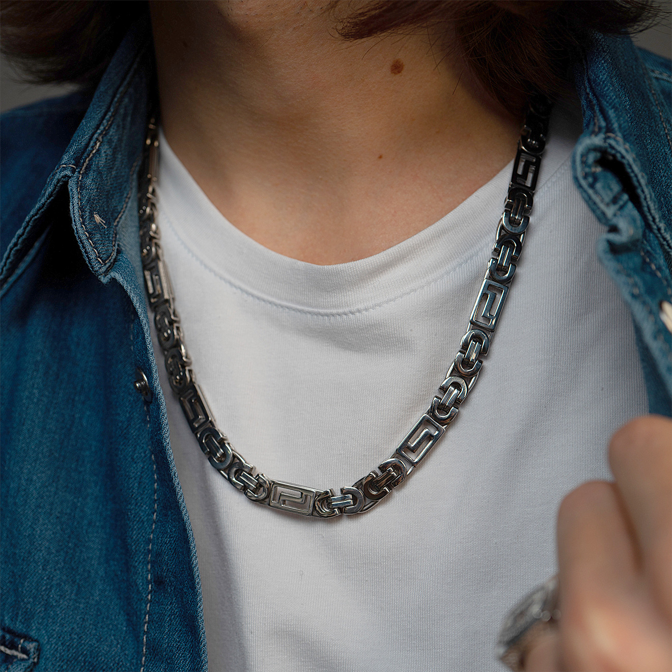 Steel chain with different links