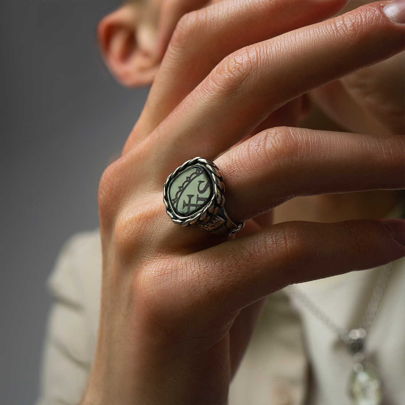 Signet ring made of silver with onyx