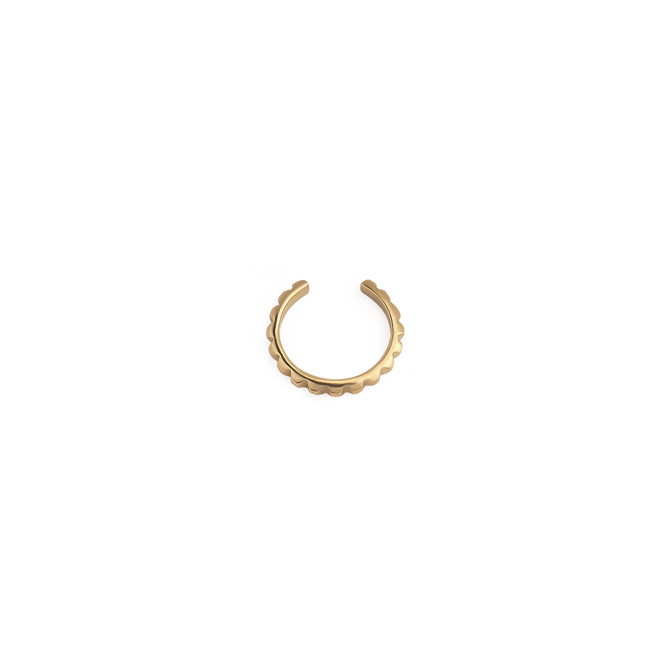 Cuff made of gold