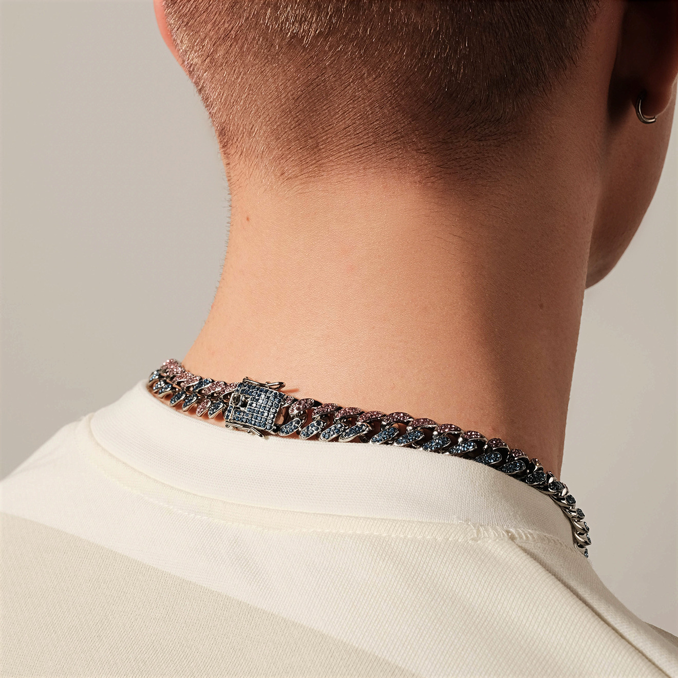Chain necklace with blue and pink crystals