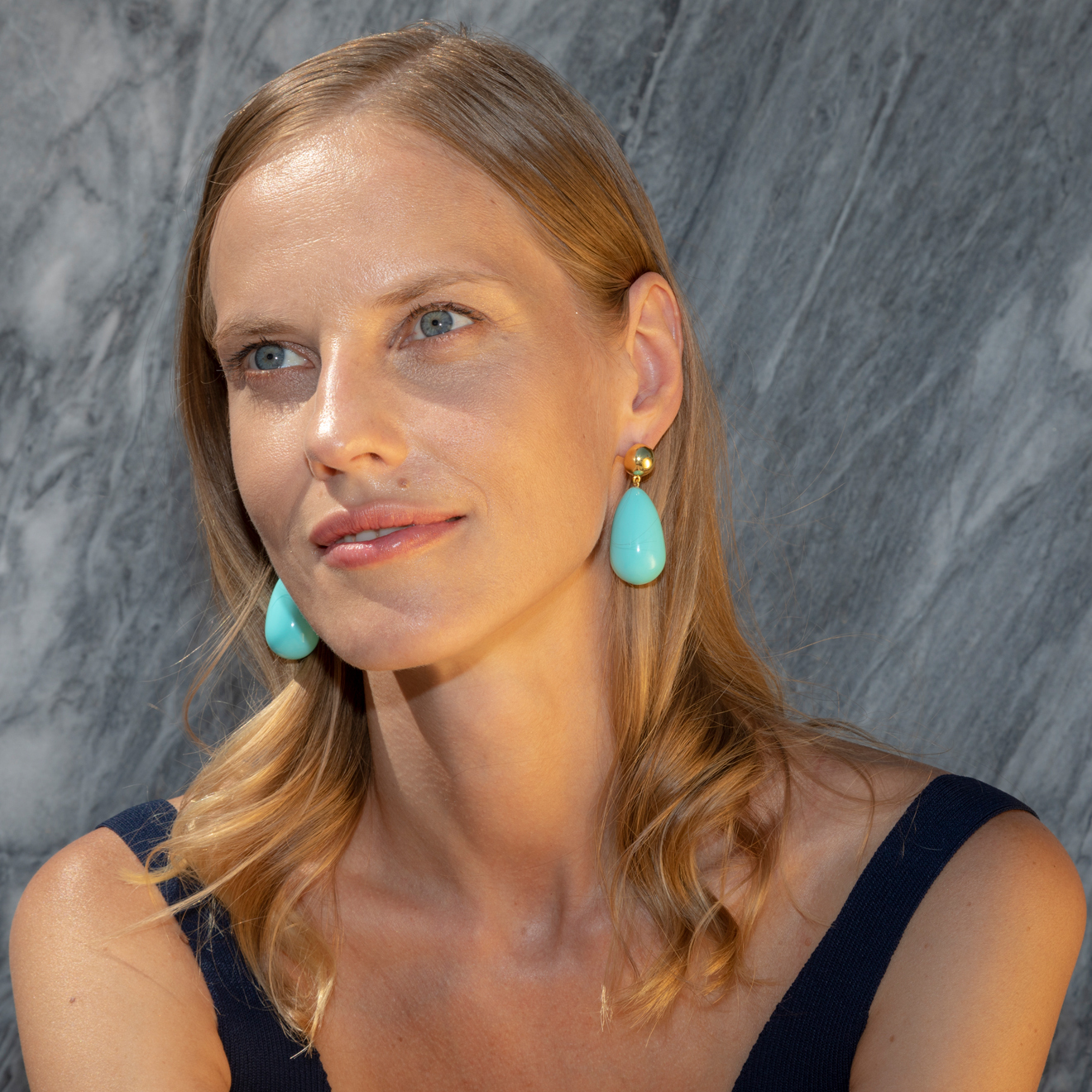 Gold-plated silver earrings with blue enamel