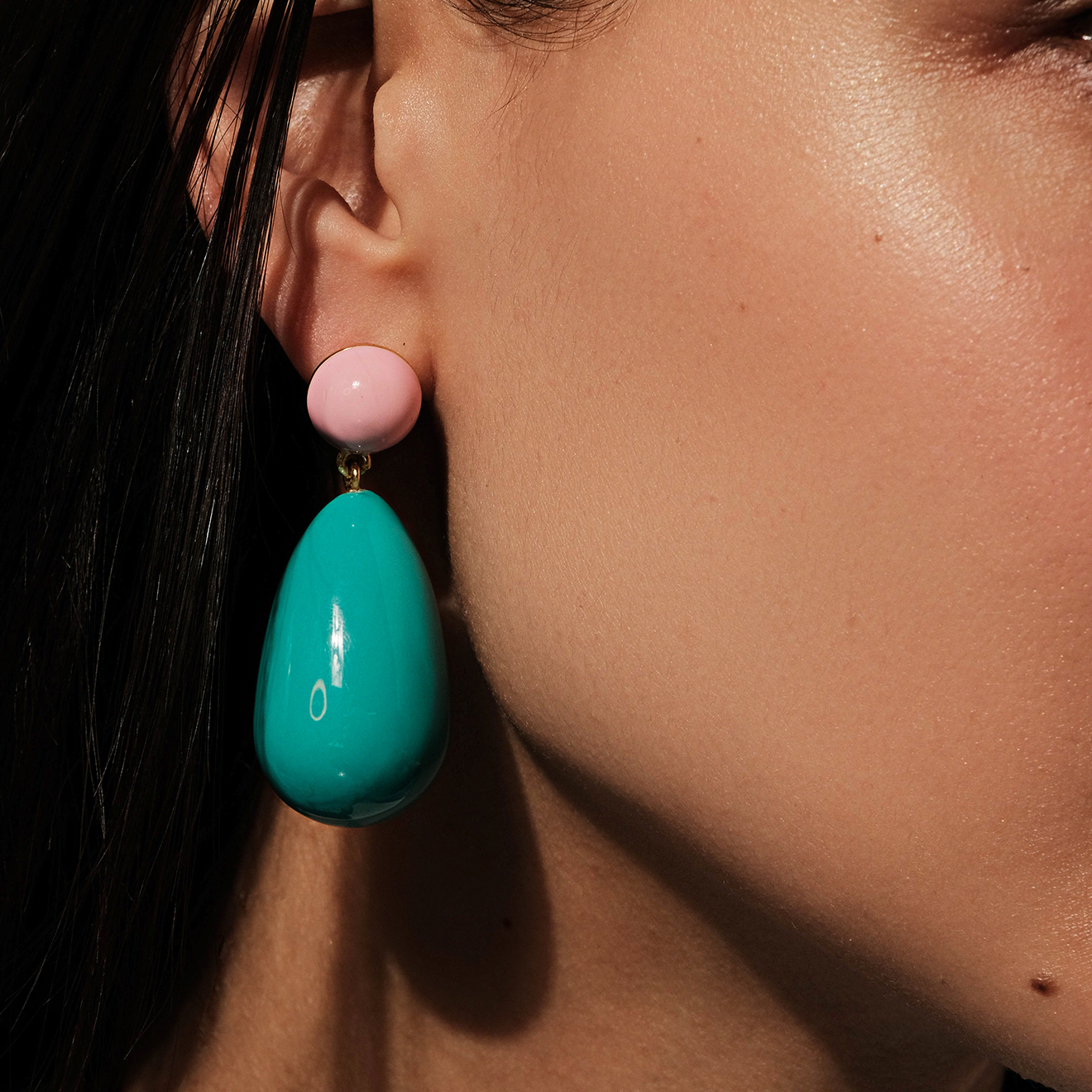 Gold-plated silver earrings with colored enamel