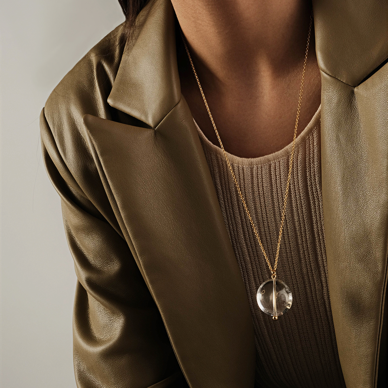necklace with quartz