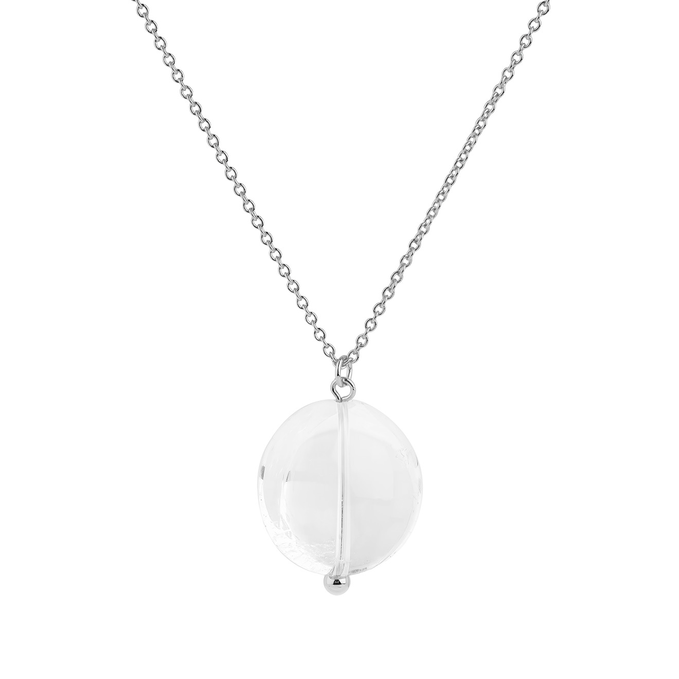 Necklace with quartz
