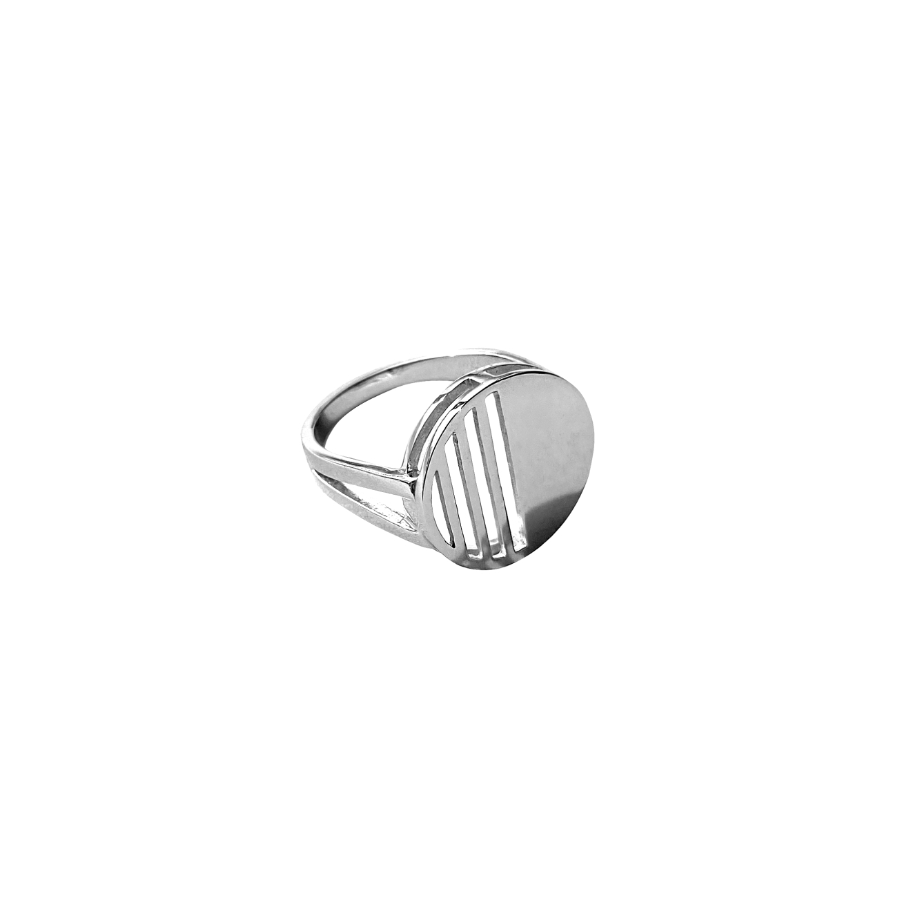 Jewlia Кольцо-печатка круг из серебра jewlia позолоченная печатка прямоугольник из серебра с бесцветными фианитами