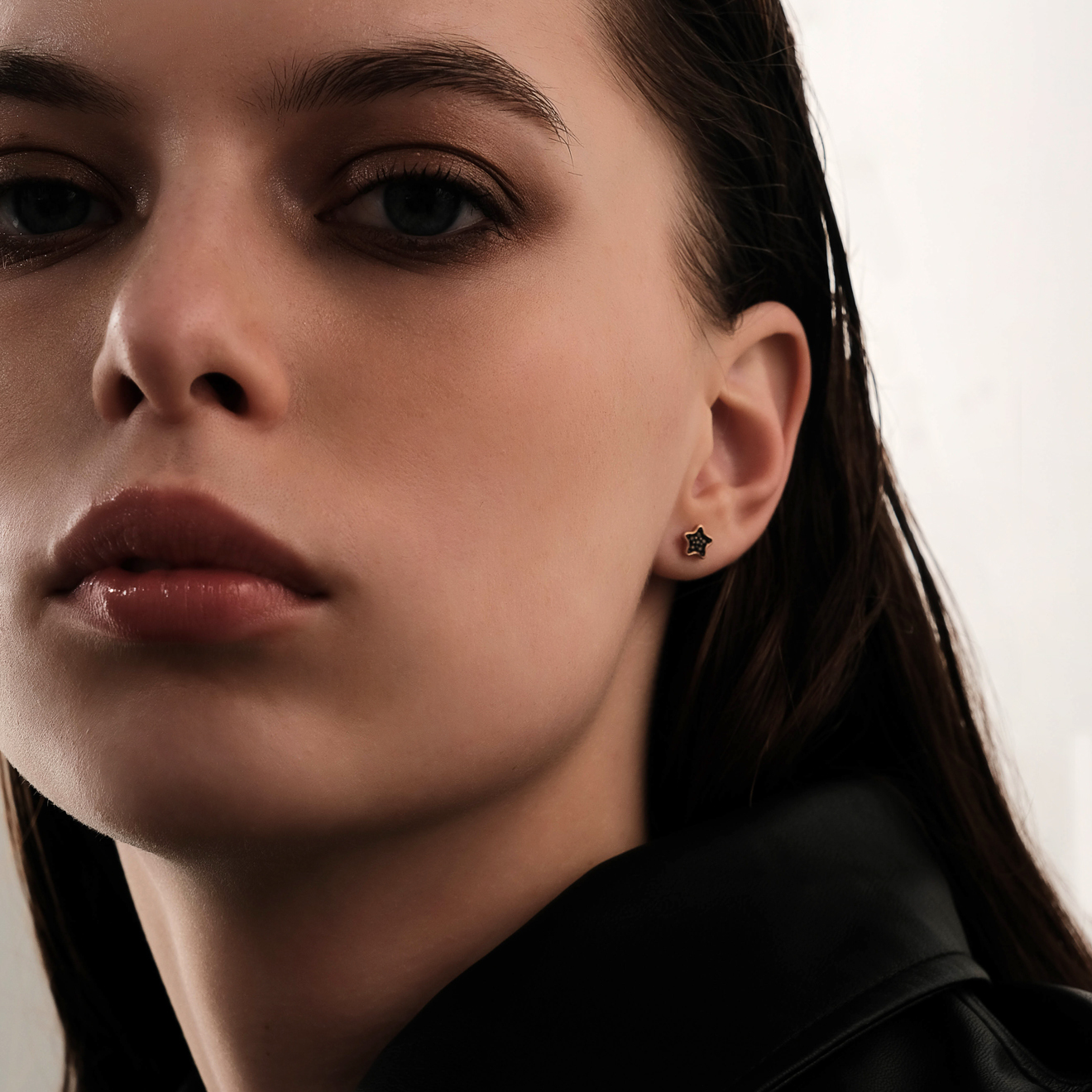 Set of 4 Motif earrings made of silver with vermeil coating with spinel